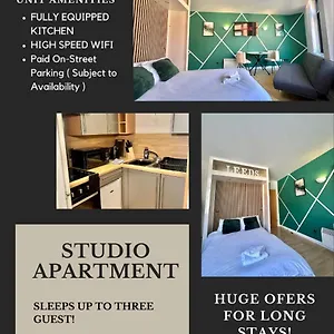  Apartment Britannia Light Night Haven United Kingdom